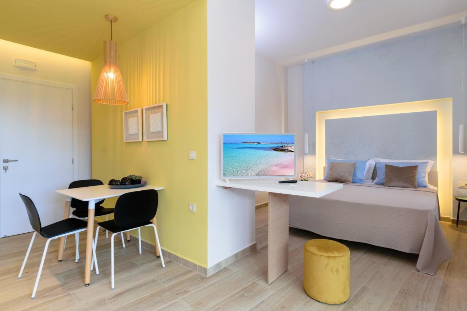 פלאסרנה Iliana Apartments מראה חיצוני תמונה