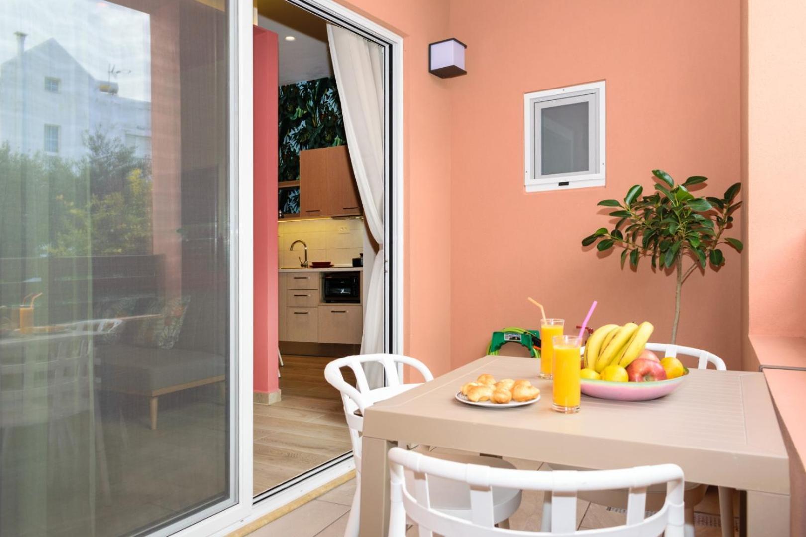 פלאסרנה Iliana Apartments מראה חיצוני תמונה