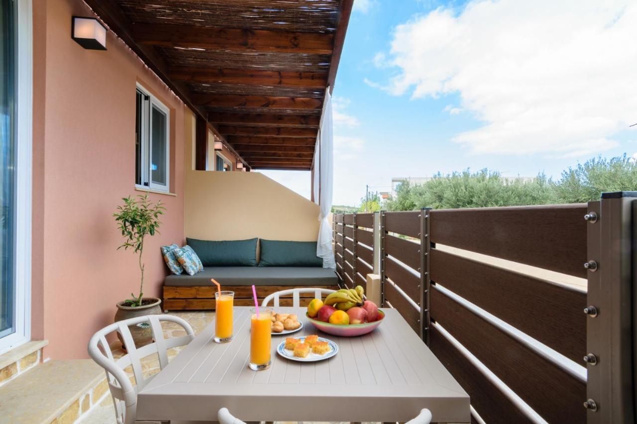 פלאסרנה Iliana Apartments מראה חיצוני תמונה