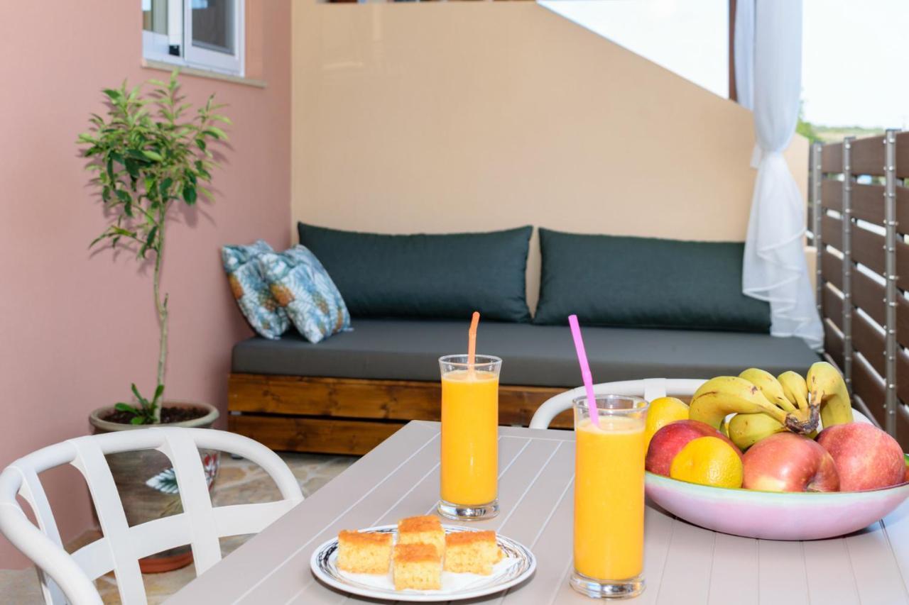 פלאסרנה Iliana Apartments מראה חיצוני תמונה